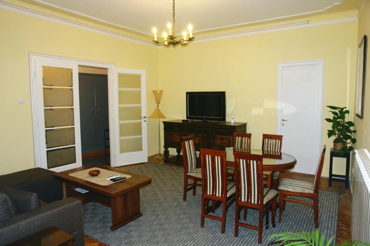 Apartment Tasmajdan Βελιγράδι Εξωτερικό φωτογραφία