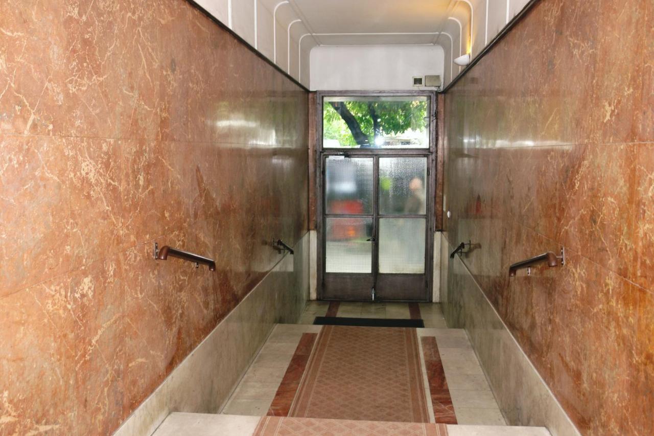 Apartment Tasmajdan Βελιγράδι Εξωτερικό φωτογραφία